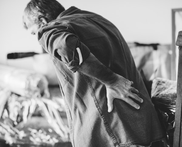 WHAT ARE SOME COMMON CAUSES OF CHRONIC BACK PAIN